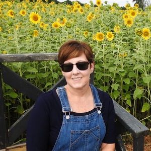 Meet your Posher, Jackie